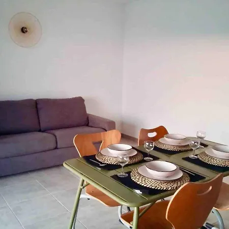 Apartment T2 Vue Golfe De St Florent A Pied