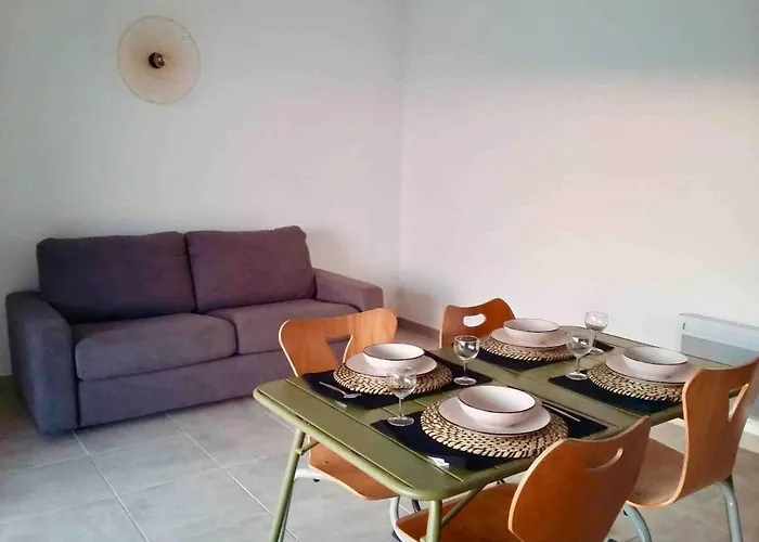 Appartement T2 Vue Golfe De St Florent A Pied