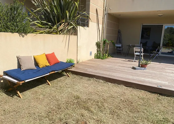 T2 Vue Golfe De St Florent A Pied